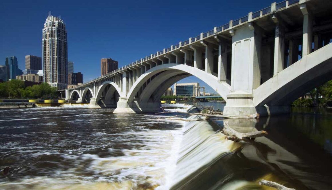 Minneapolis-St. Paul Ansicht vom Fluss