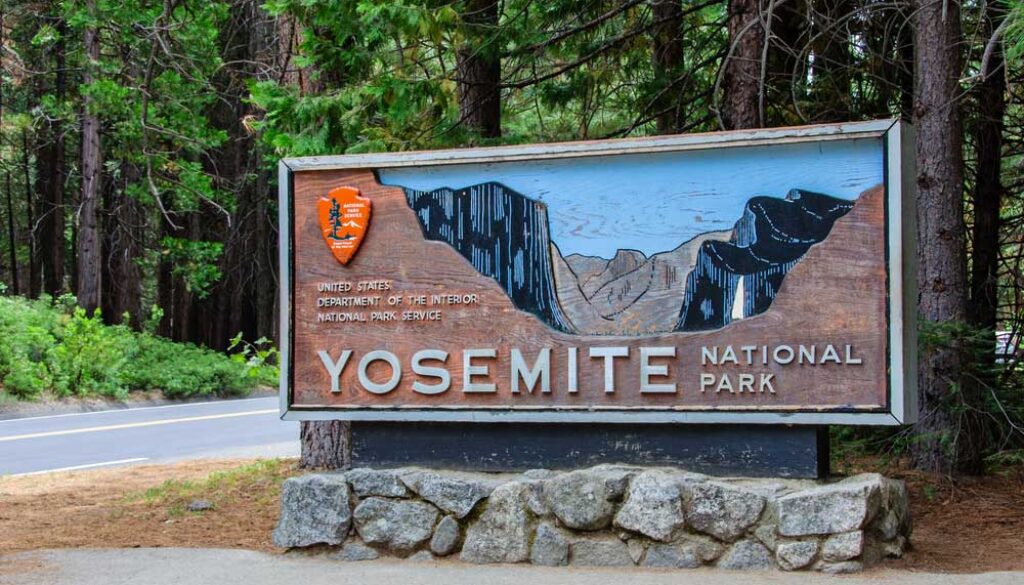 With your ESTA to the Yosemite National Park